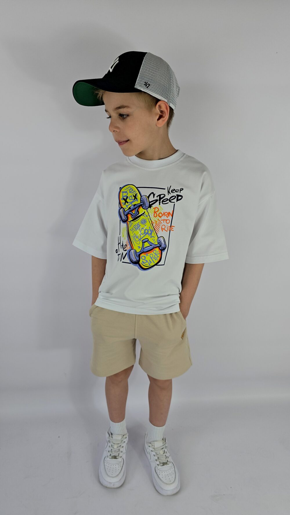 T-SHIRT OVERSIZE DESKOROLKA