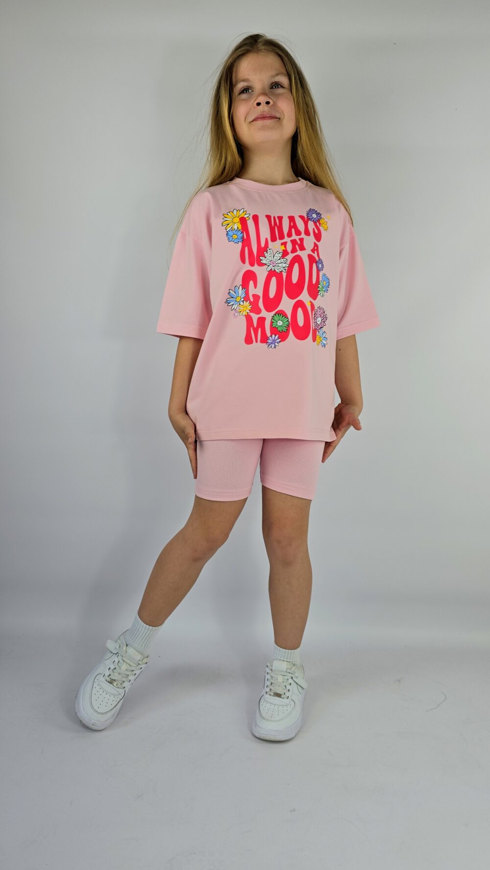 T-SHIRT OVERSIZE BABY PINK KWIATUSZKI - obrazek 3