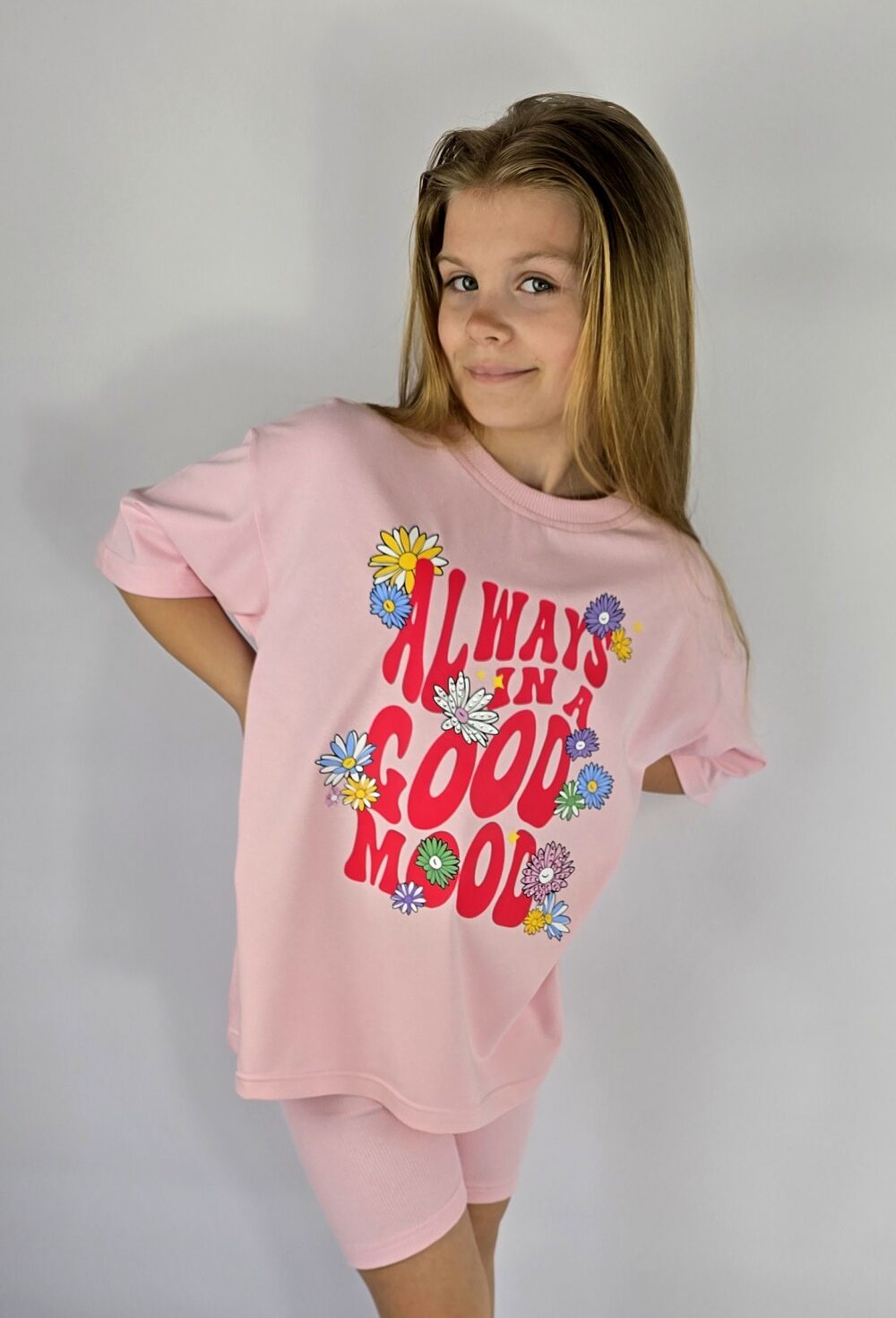 T-SHIRT OVERSIZE BABY PINK KWIATUSZKI