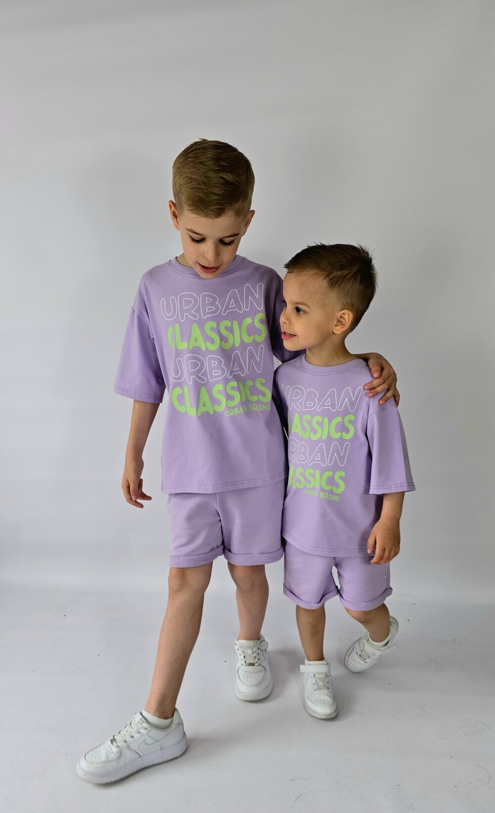 T-SHIRT OVERSIZE LILA URBAN CLASSIC - obrazek 3