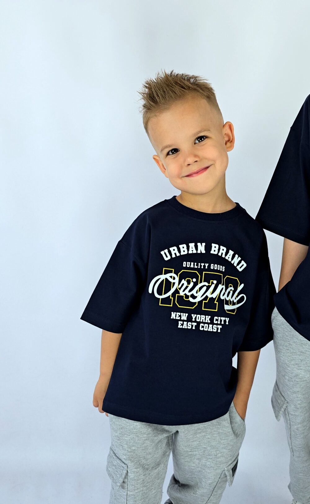 T-SHIRT ORIGINAL GRANATOWY OVERSIZE - obrazek 3