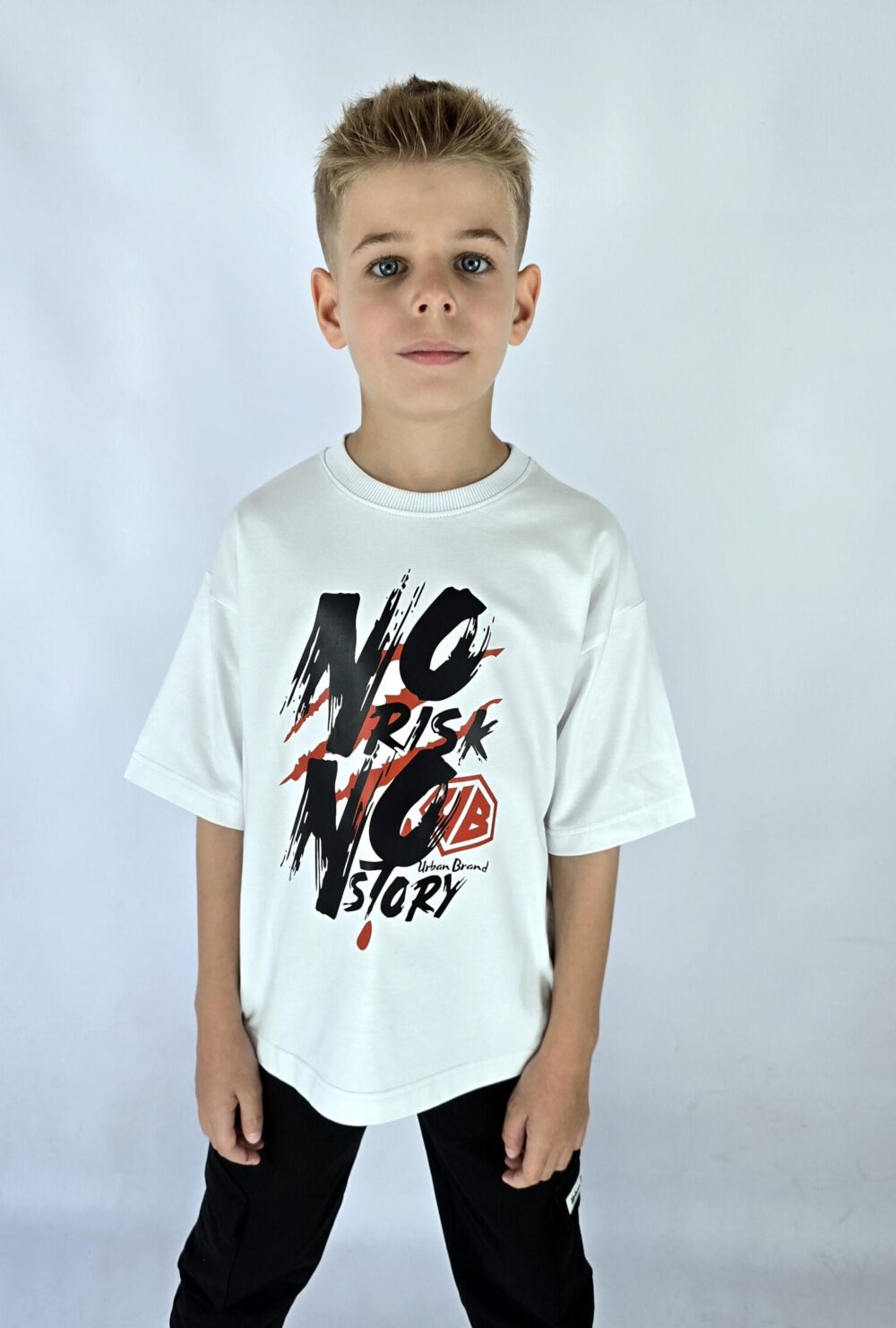 T-SHIRT NO RISK NO STORY BIAŁY OVERSIZE